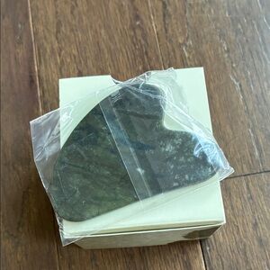 Oaks Essentials Green Gua Sha Stone
